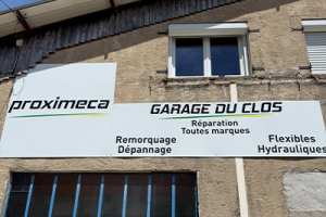 Photo du garage à CHAMPDOR CORCELLES : Garage du Clos
